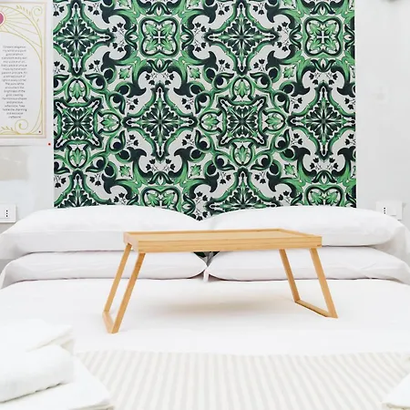 Centro - Victoria - By Cesare Marretti *