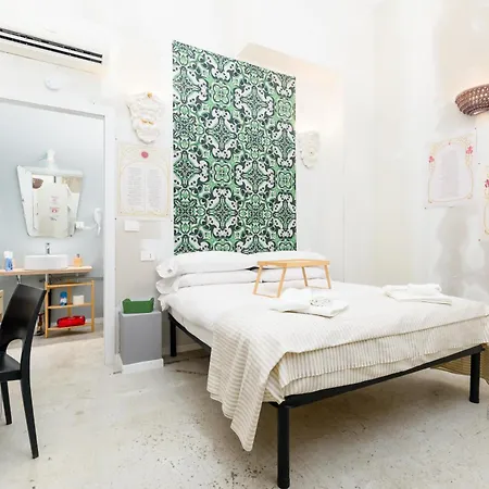 Centro - Victoria - By Cesare Marretti *